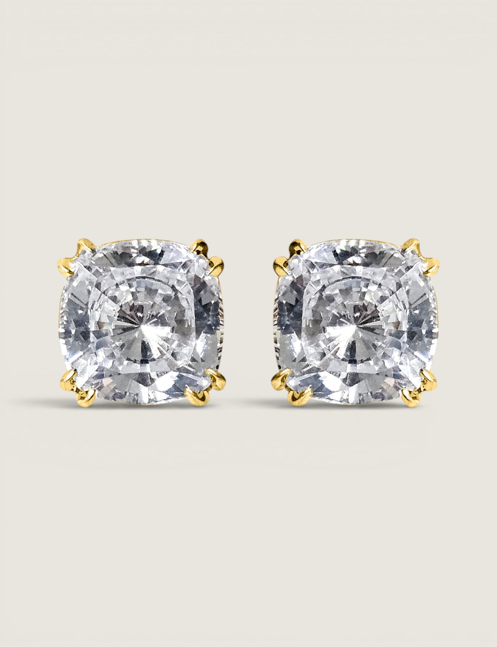 Cushion Cut Studs (3 TCW-10 TCW)