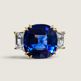 6.5CT CUSHION CENTER WITH TRAPEZOID SIDES F1207-SAP-CZ-14K