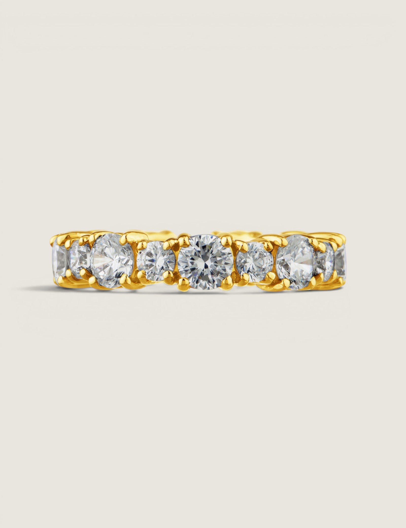 Round Brilliant Eternity Band (Alternating Sizes)