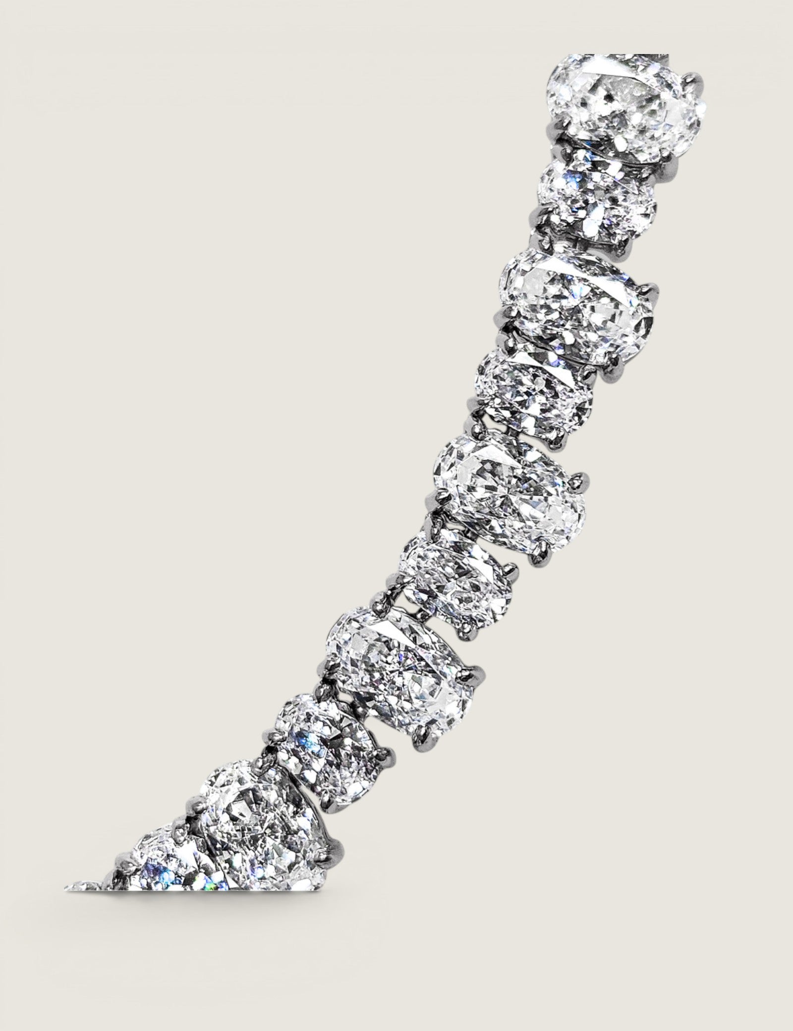 Alternating Large and Small Oval Necklace - NF1605