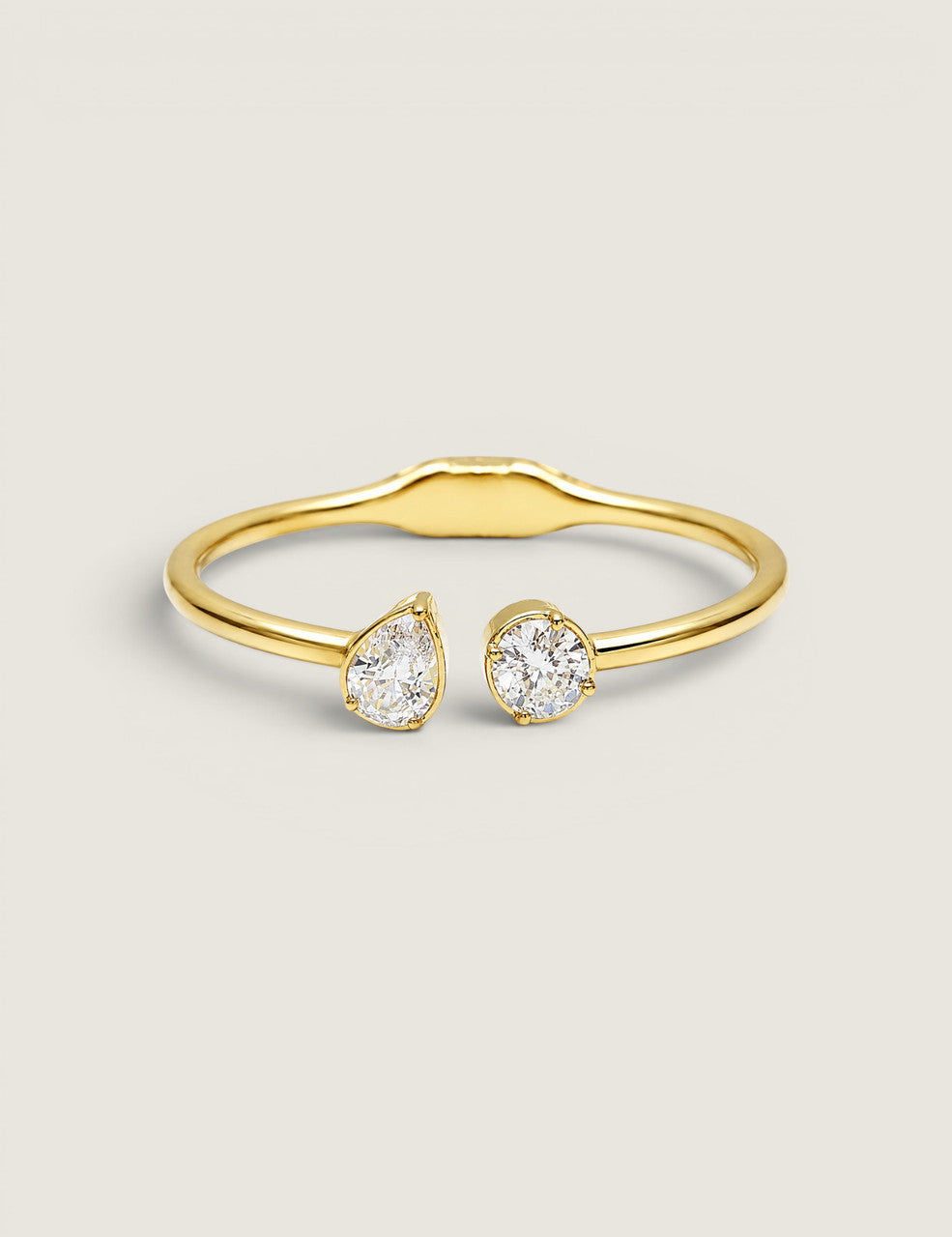 Signature Toi et Moi Bangle
