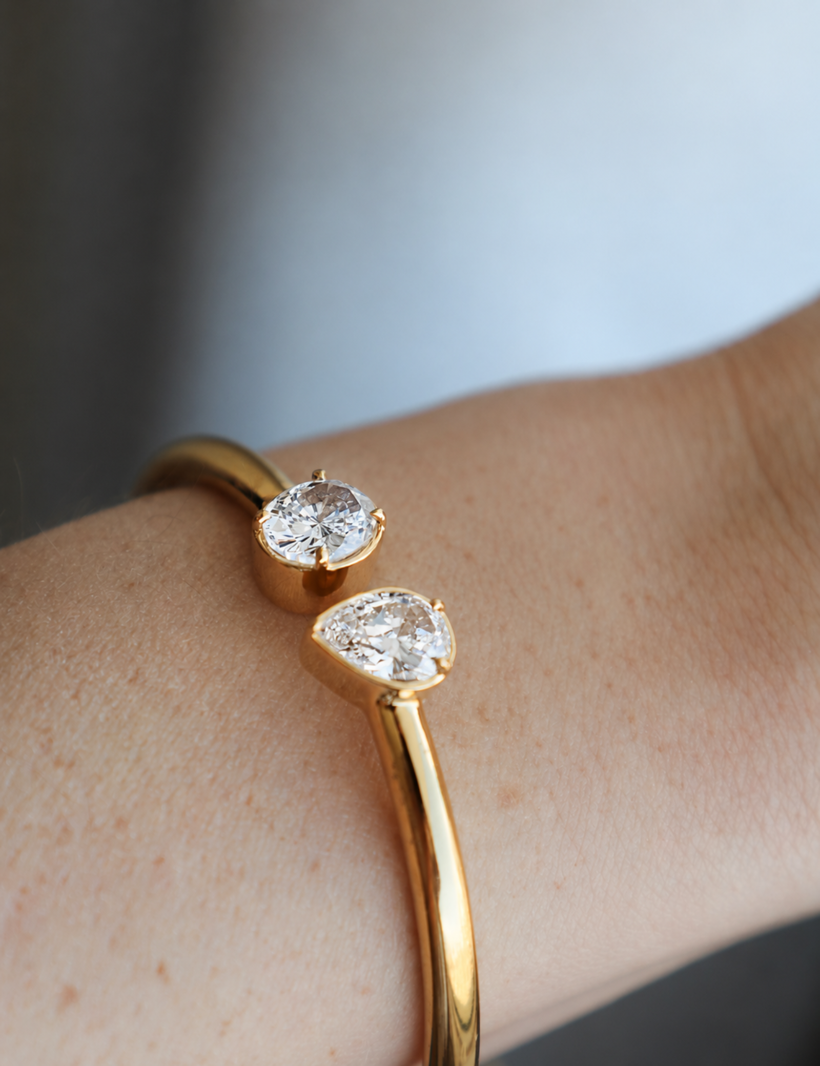 Signature Toi et Moi Bangle