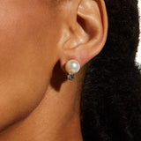 11mm Pearl with .35CT Round Stone on Bottom(.7TCW)