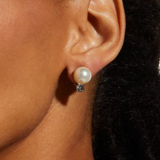 11mm Pearl with .35CT Round Stone on Bottom(.7TCW)