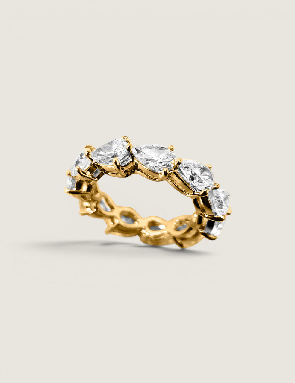 The Evermore Pear Eternity Band (5.5 TCW)