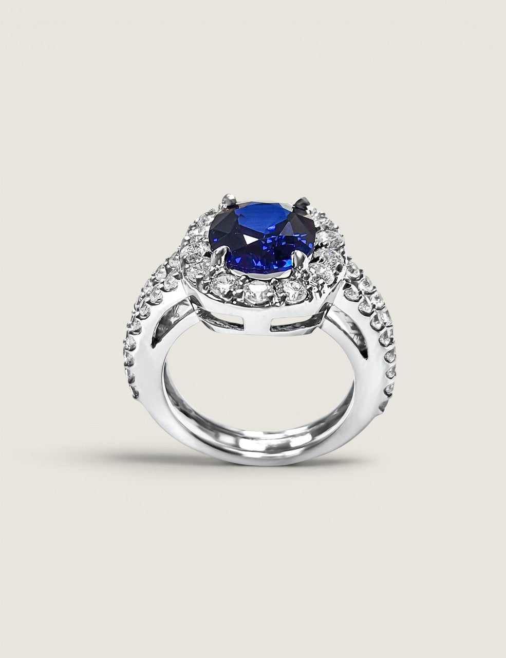 The Sovereign Sapphire Ring