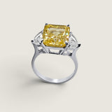 RING 1EC CTR 4.5CT/2 HALF MOON 1.5CT F220-CAN-CZ-14K