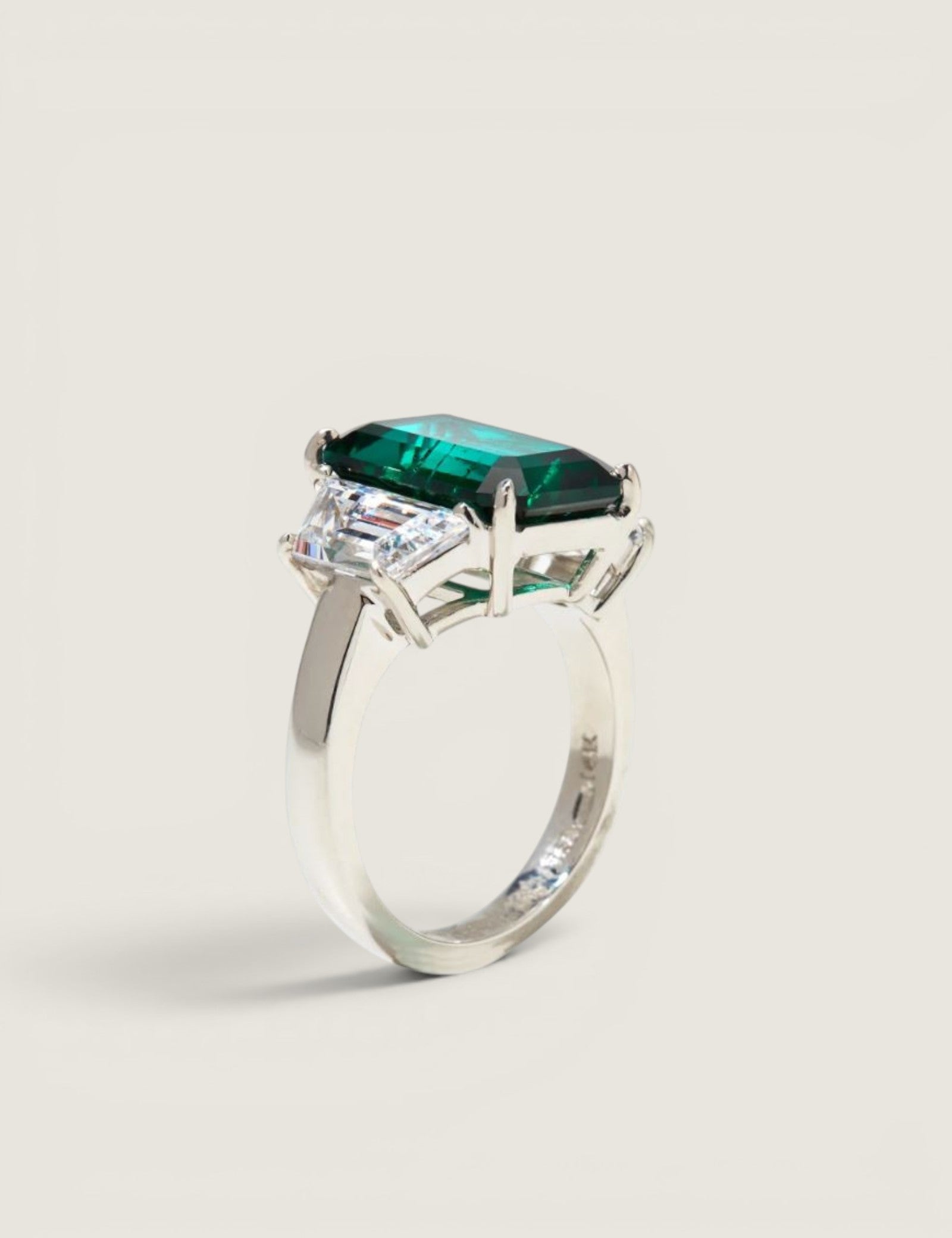 Emerald Center with Trapezoid Side Stones