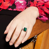 Emerald Center with Trapezoid Side Stones
