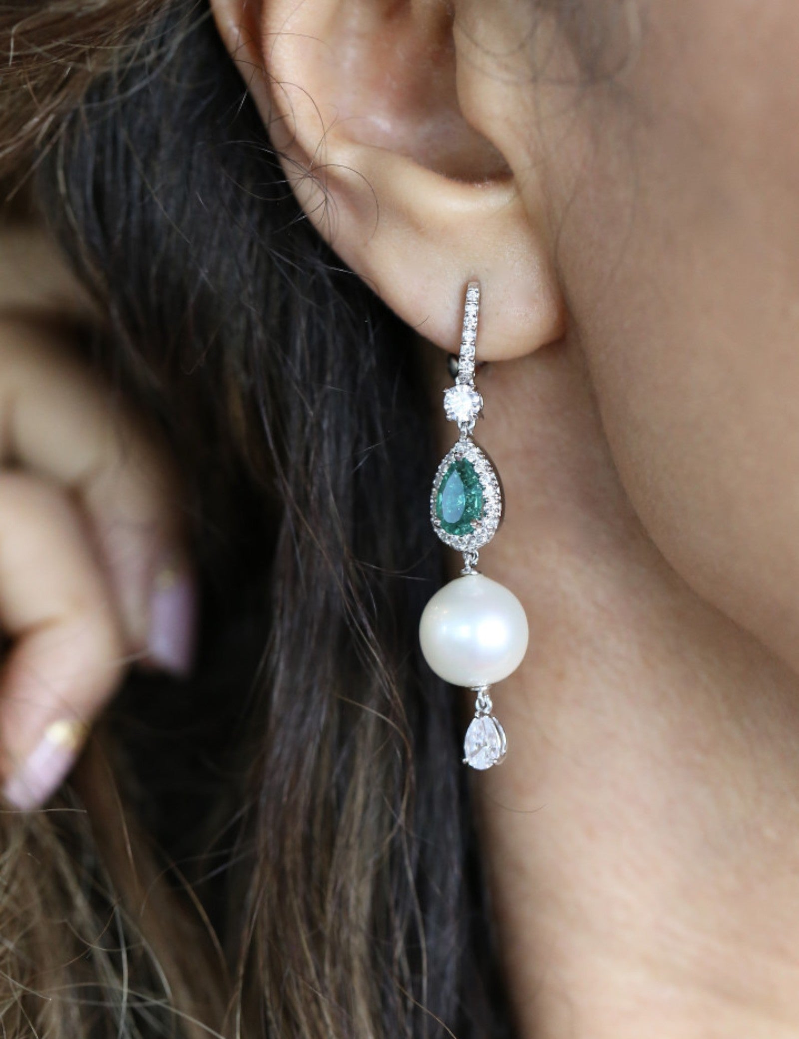 Emerald Pear and Pearl Drop Earrings (2.5 TCW)