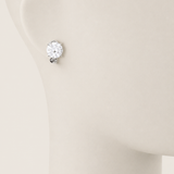 Round Brilliant Studs with POST/CLIP (10 TCW)
