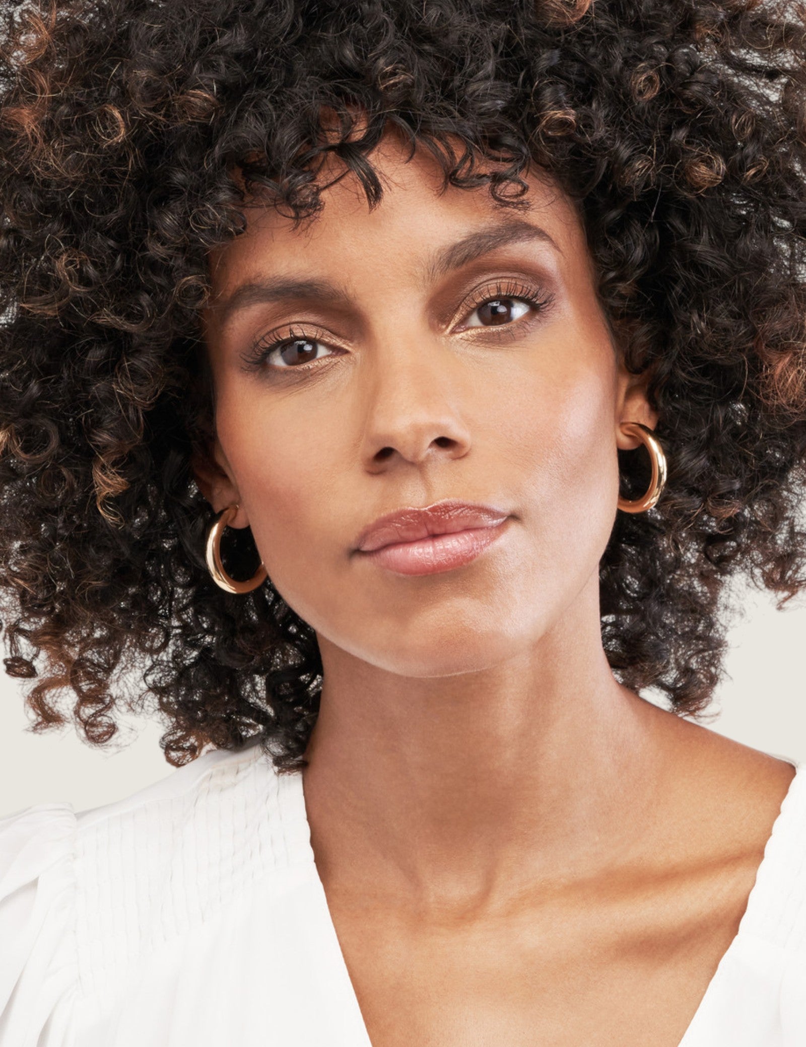 Small Tube Hoop Earrings (Yellow Gold)
