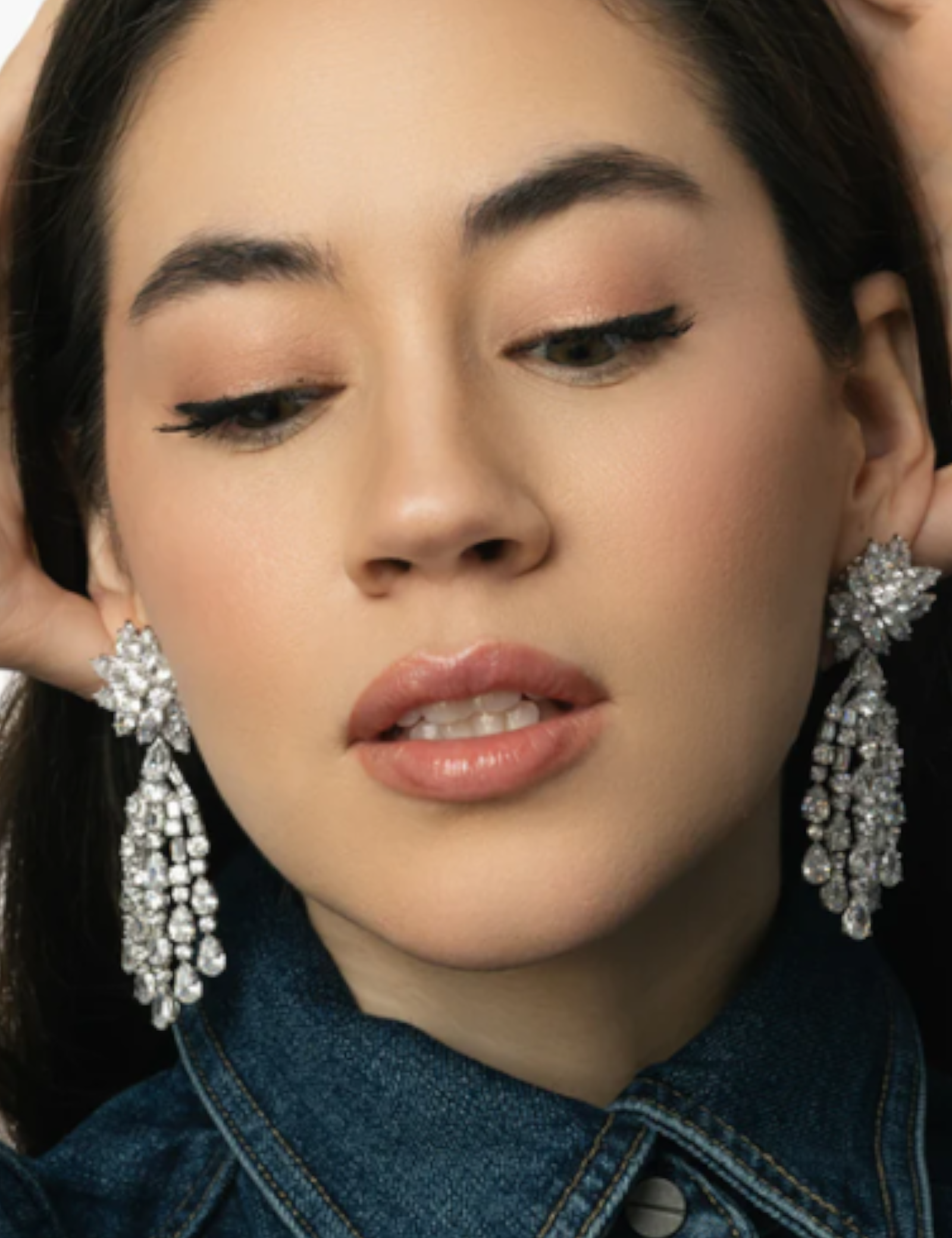 Cluster with Pear Waterfall Earring (38.5 TCW)