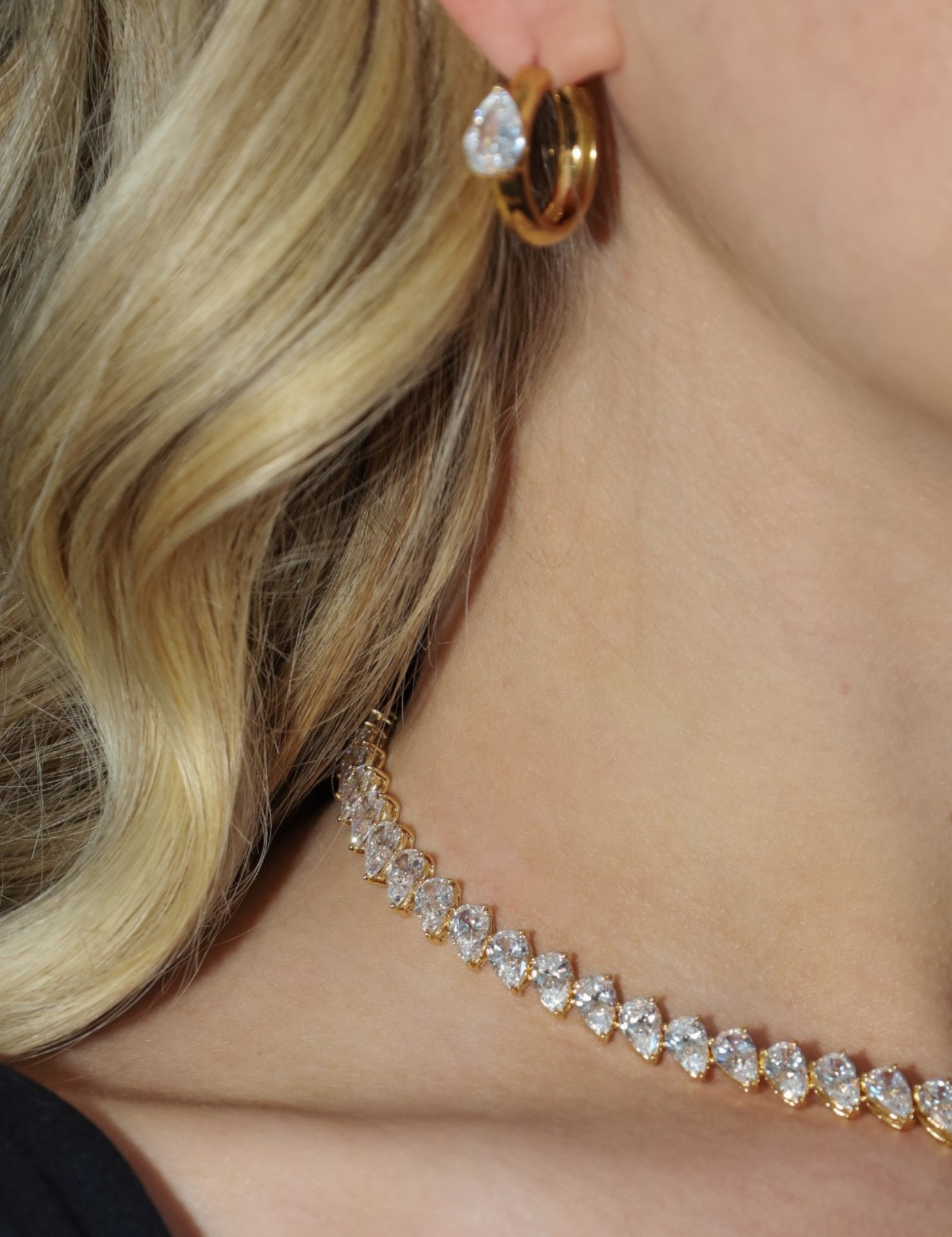 The Poise Hoop Earrings