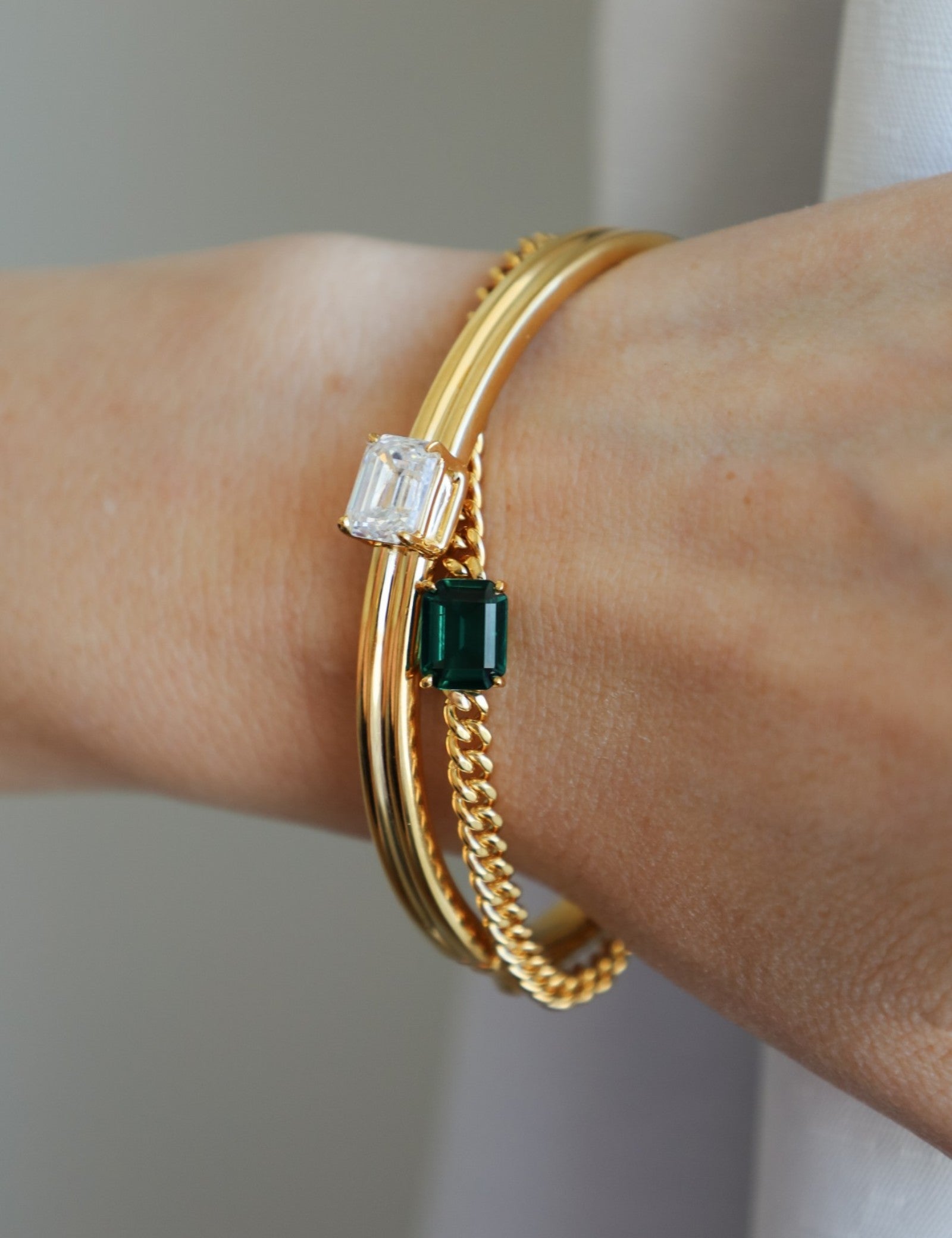 Signature Emerald Bangle