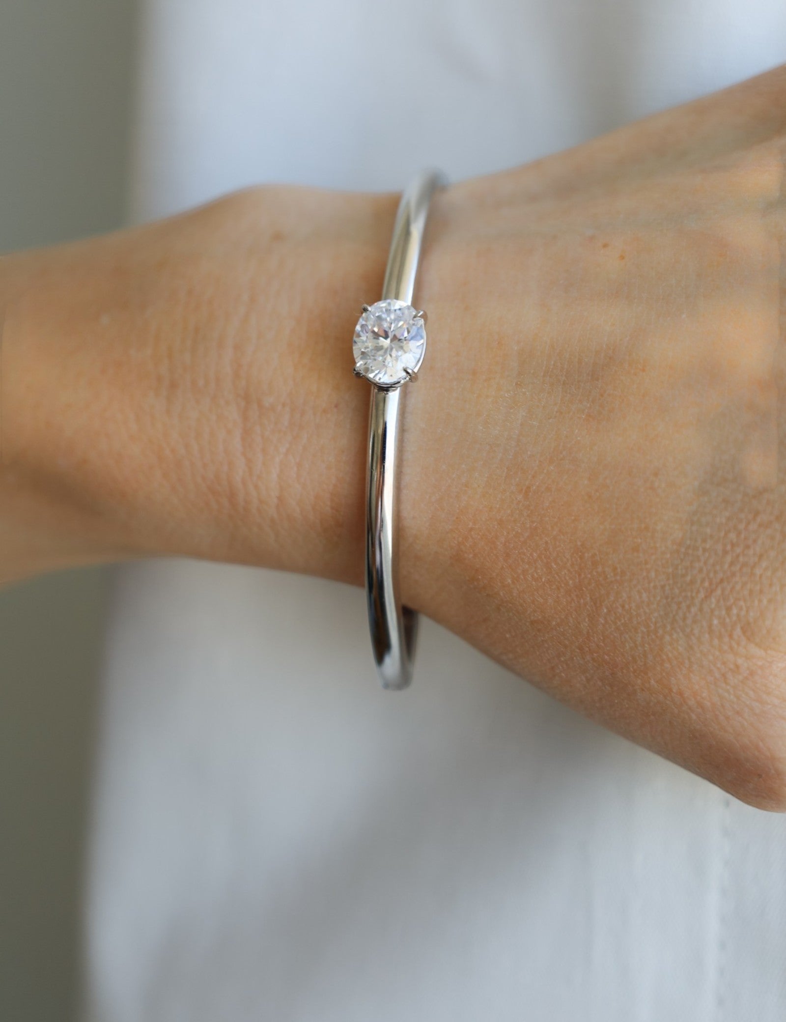 The Signature Oval Bangle