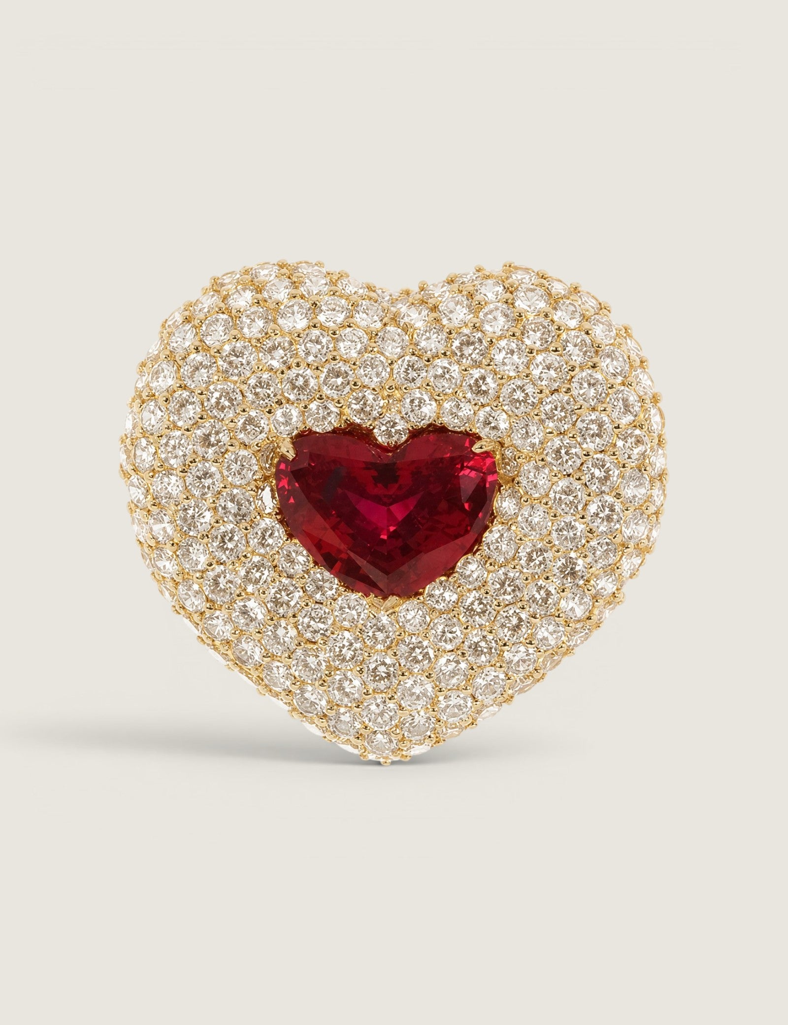 HEART CENTER RUBY SUR BY PAVE STONES