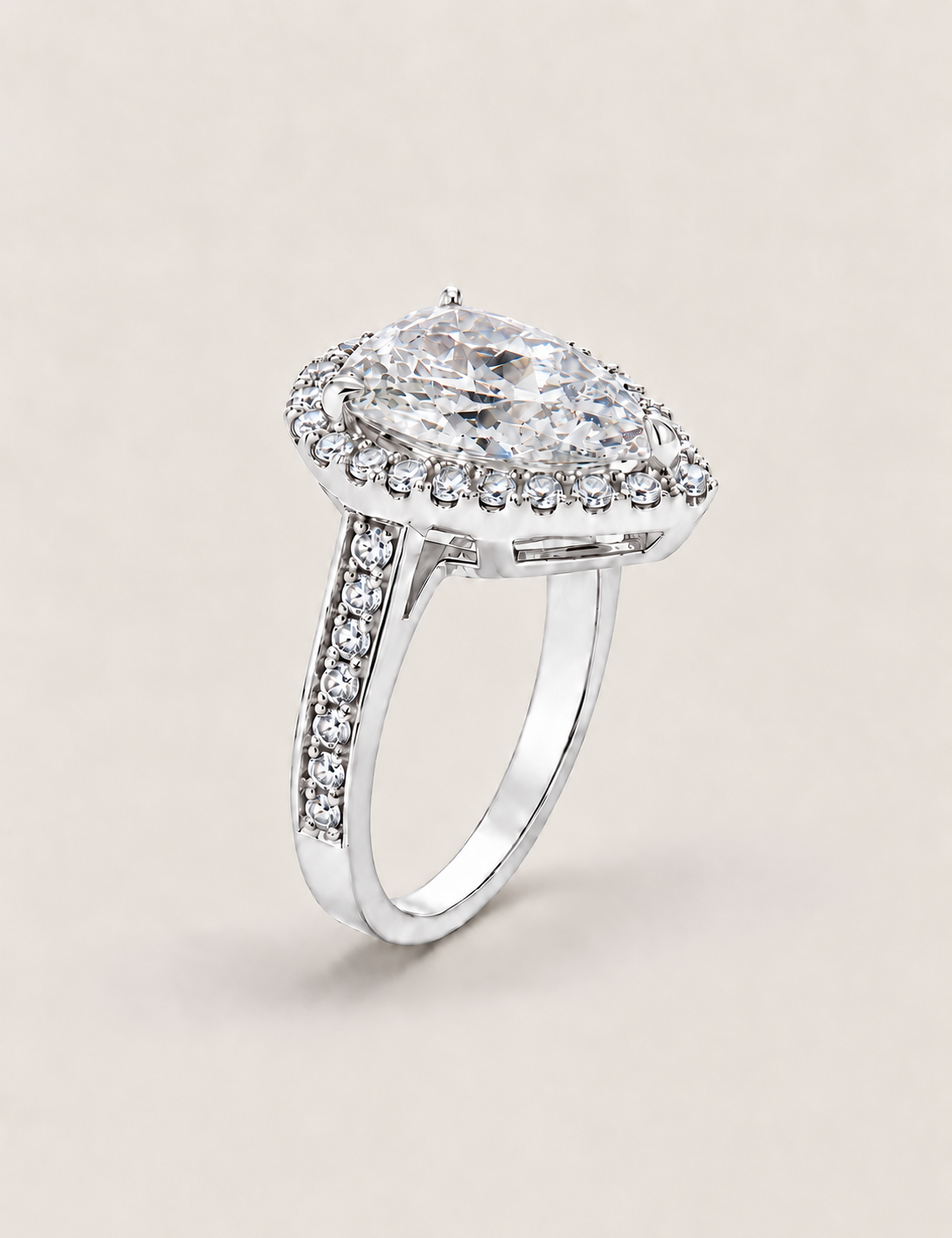 Pear Halo Ring (5.5 TCW)