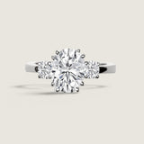 9x7 Oval(2CT) with 2 Round cz (.16ct)-F1500-CZ-14KT