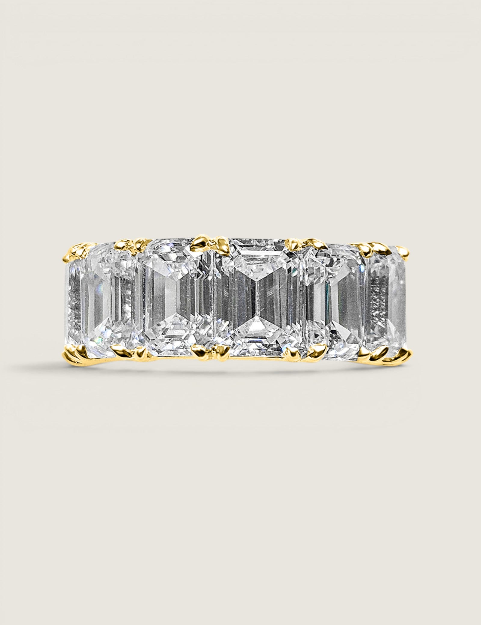 1.5CT EMERALD CUT BAND(18 TCW)