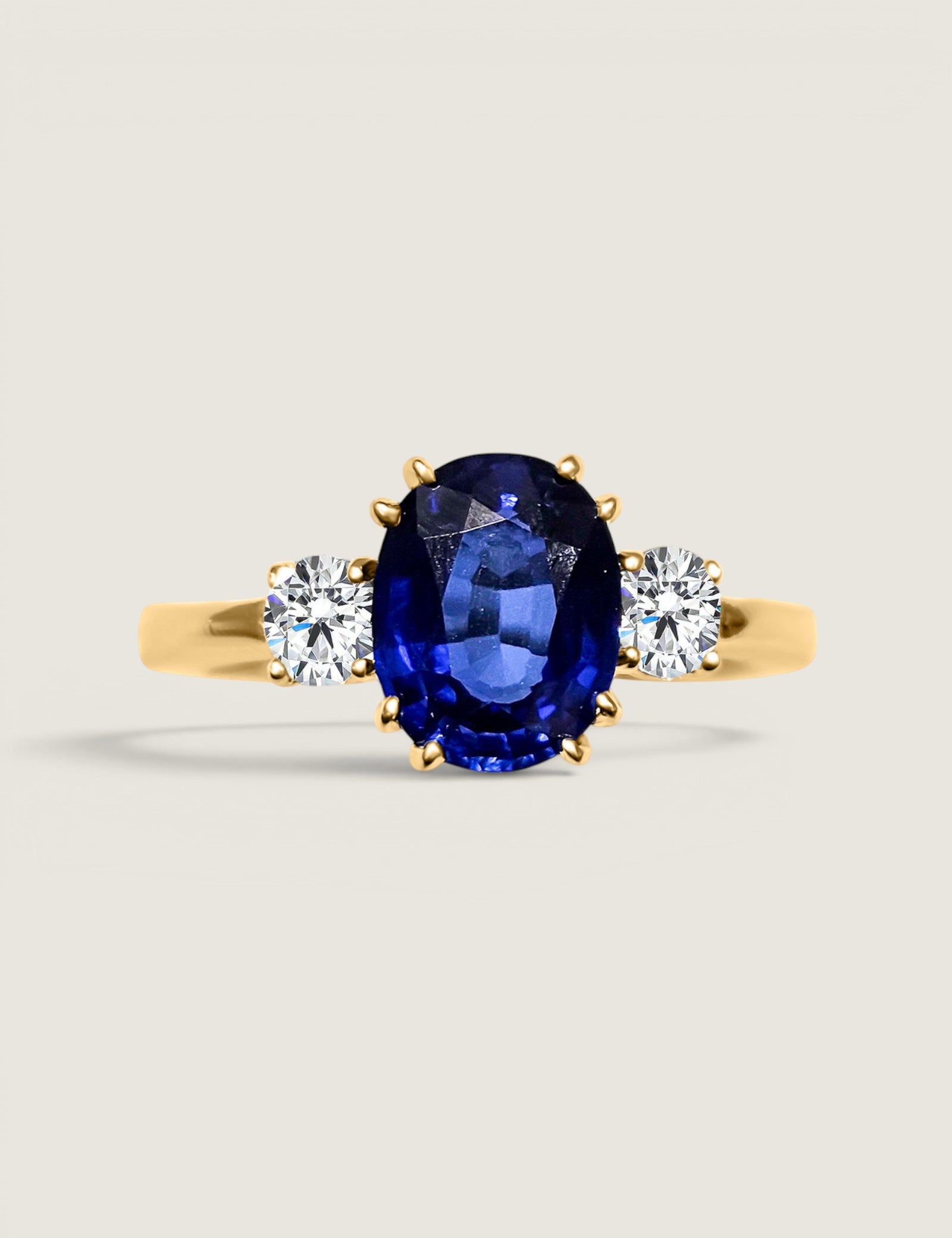 9x7 Oval(2CT) with 2 Round cz (.16ct)-F1500-SAP-CZ-14KT