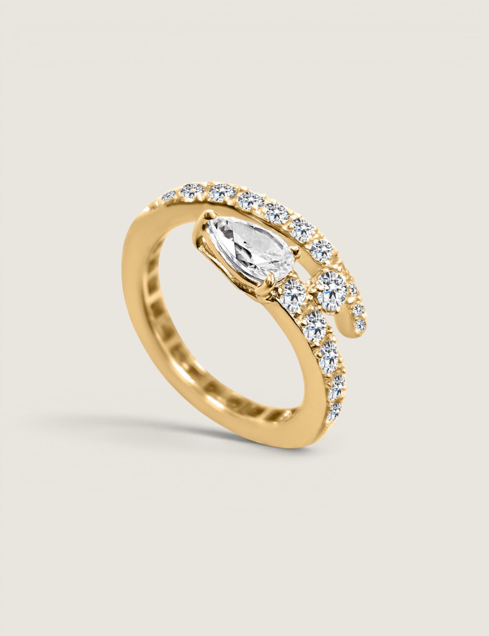 Swirl Pear Shape Ring