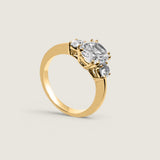 9x7 Oval(2CT) with 2 Round cz (.16ct)-F1500-CZ-14KT